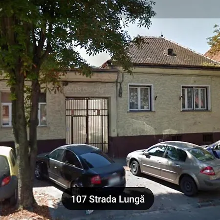 Apartment Arina's *